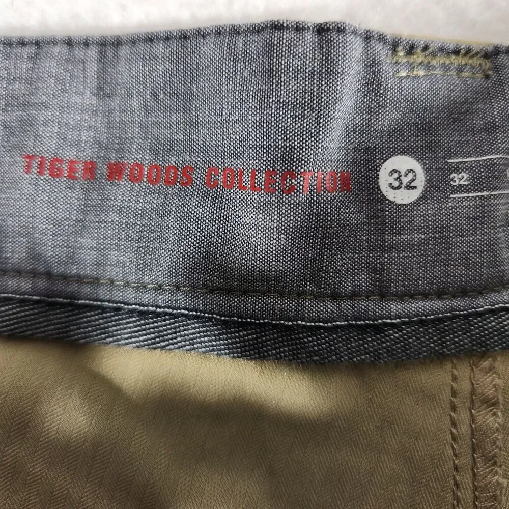 Nike Golf Tiger Woods Collection Shorts Mens 32 Khaki Tan Flat Front Outdoor